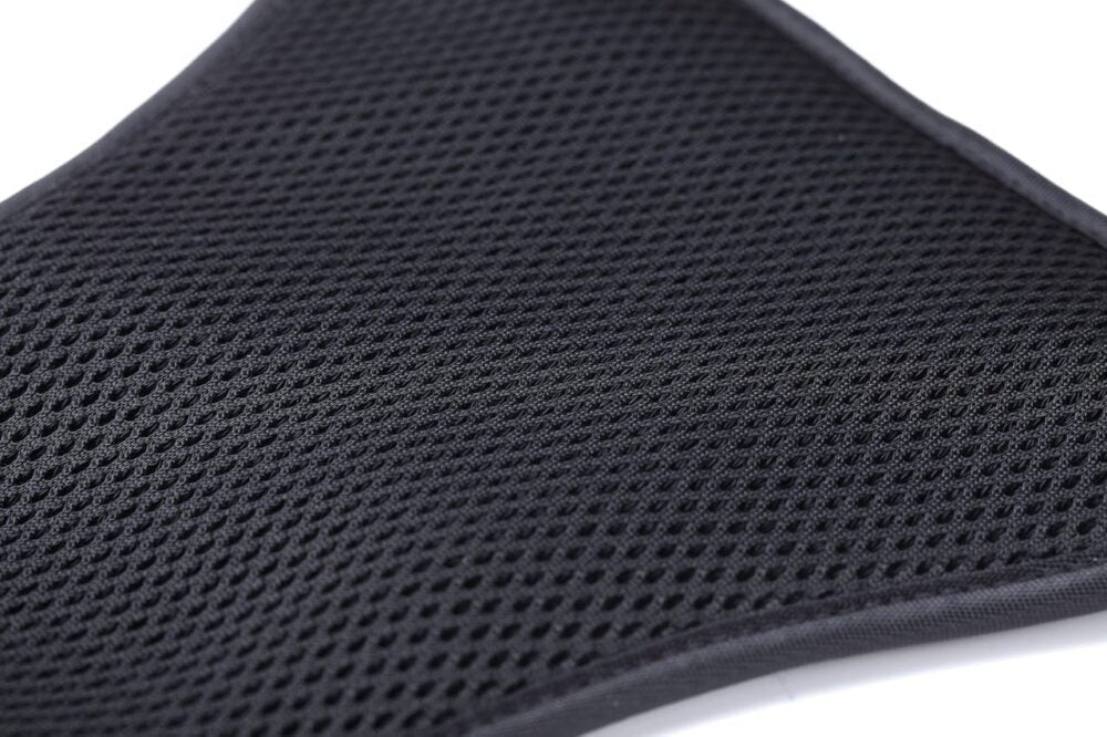 BBB Cycling BIC-11 Indoor Cycling Sweat Catcher - Black