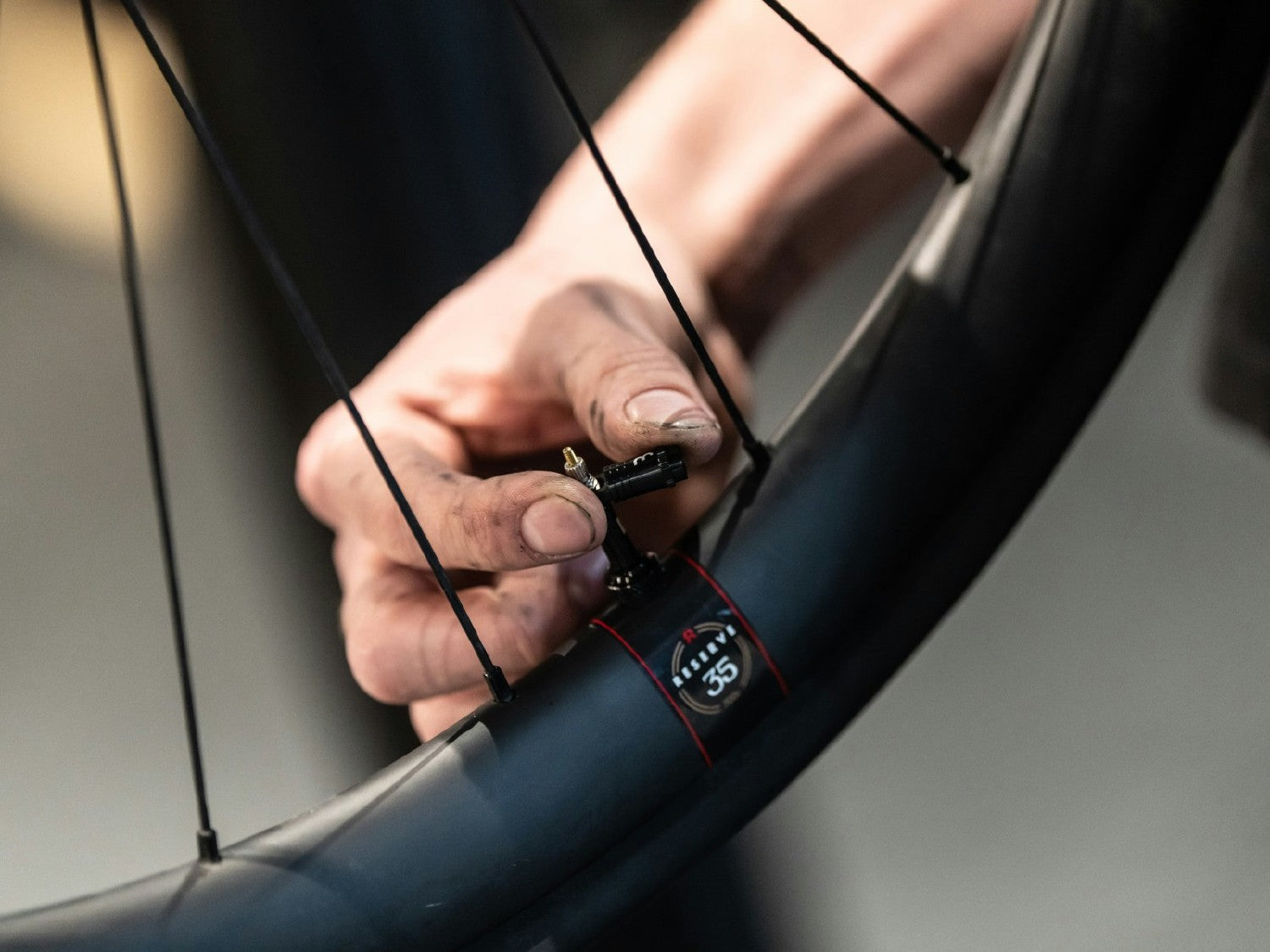 BBB Cycling BTI-160 Tubeless Valves AL Removable Core 2 Pcs - 40MM Black