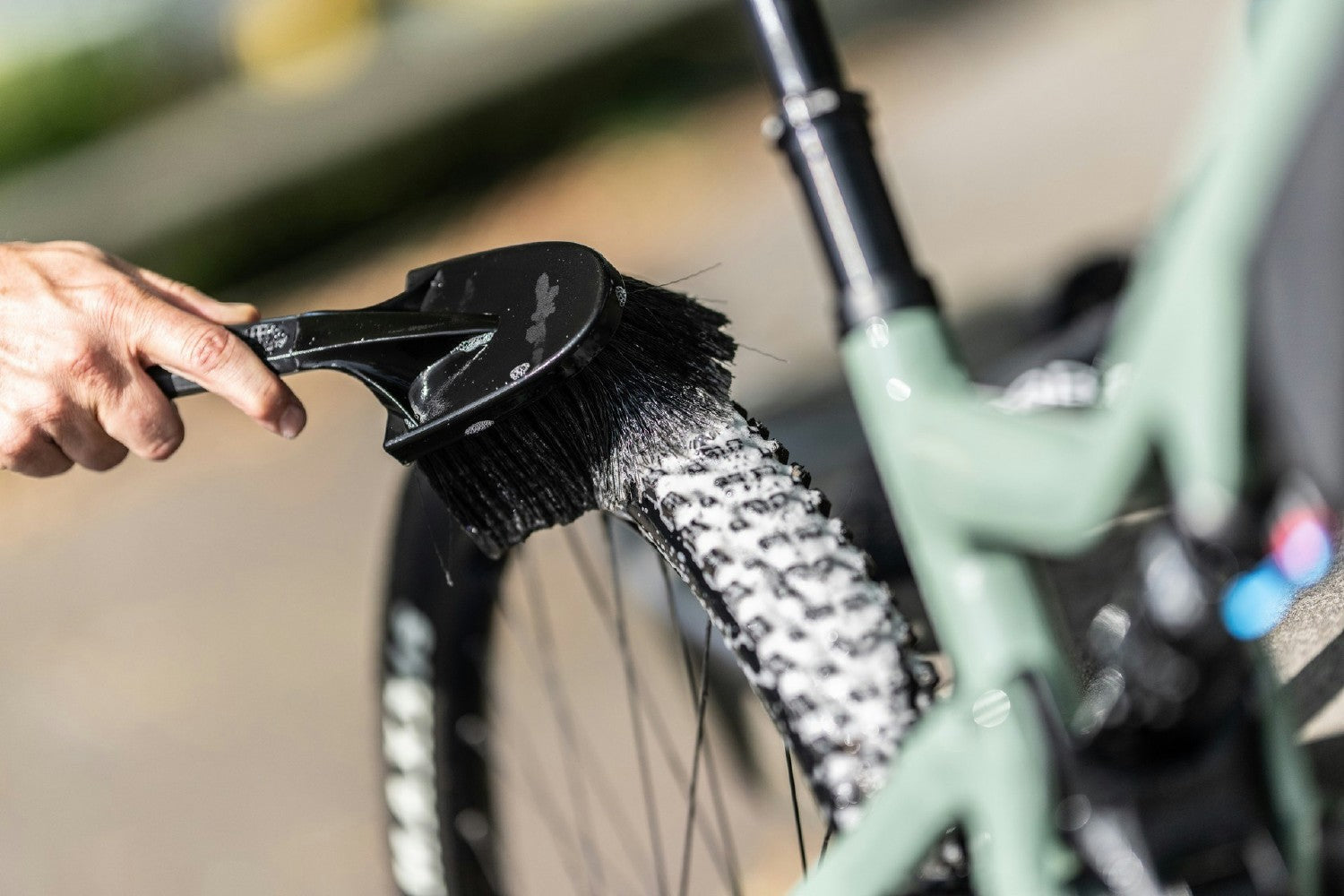 BBB Cycling BTL-190 Cleaning Frame Set Brush Kit - Black