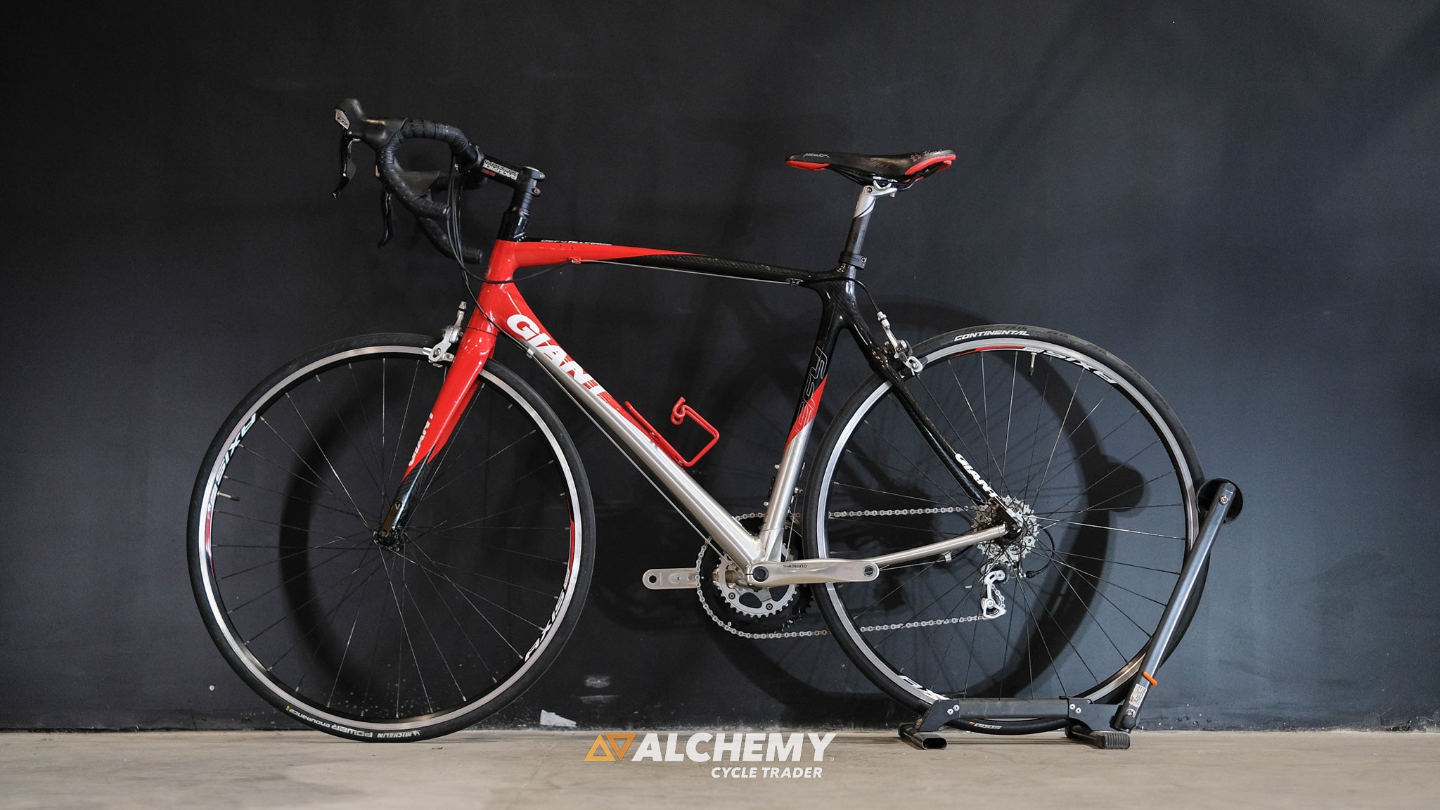 GIANT DEFY ALLIANCE　2010年モデル ロードバイク GIANT DEFY ALLIANCE - QUEST-PRESS