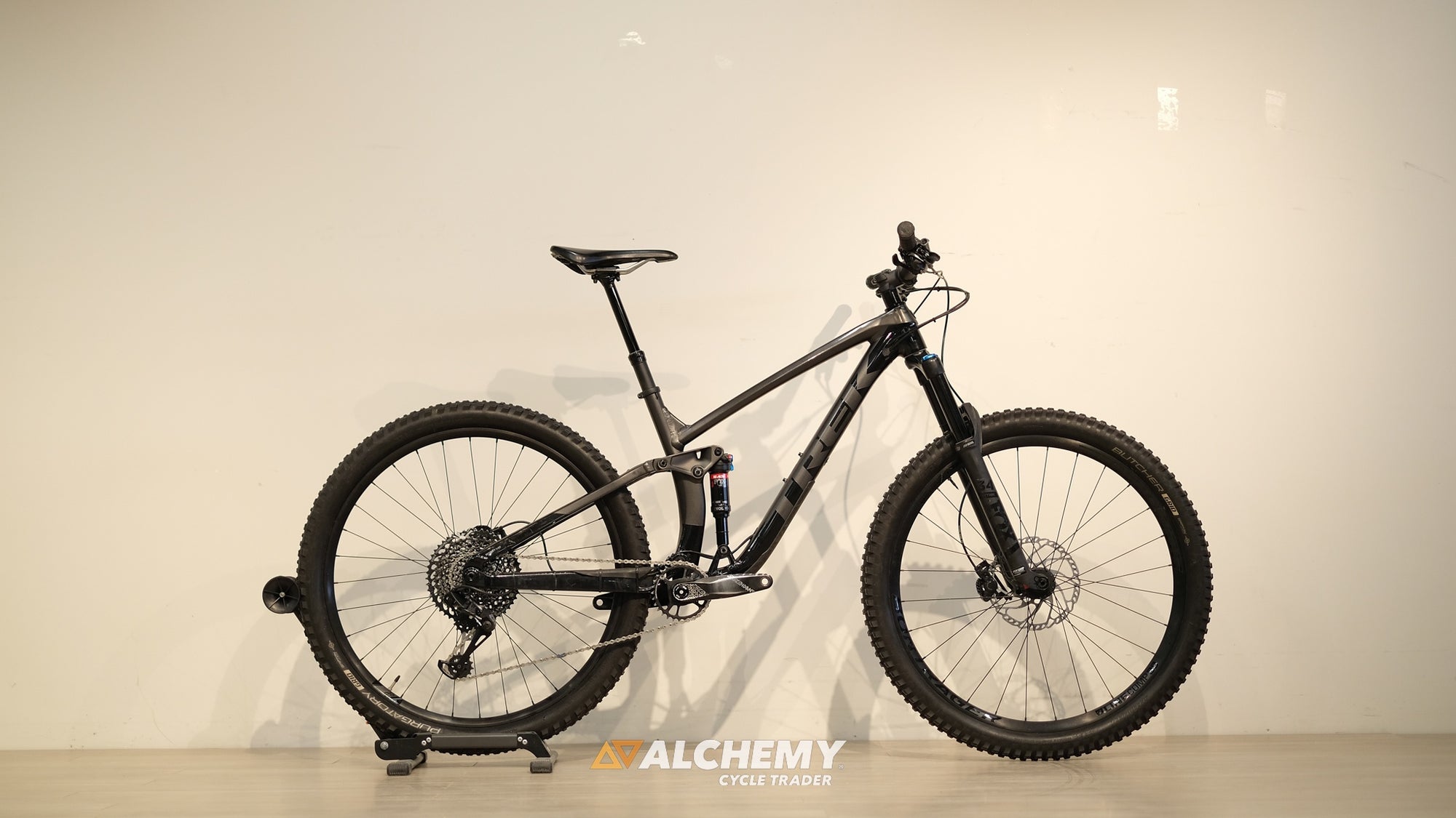 Bicycle Trek Fuel Ex Xt 2020 Trek Fuel Ex M/L 2020 Alchemy