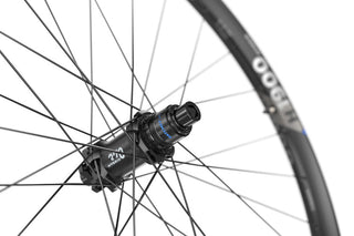 DT Swiss H1900 Spline 29 12148 6B Alloy Disc E-Bike Rear 30wd MY22 XD Wheel