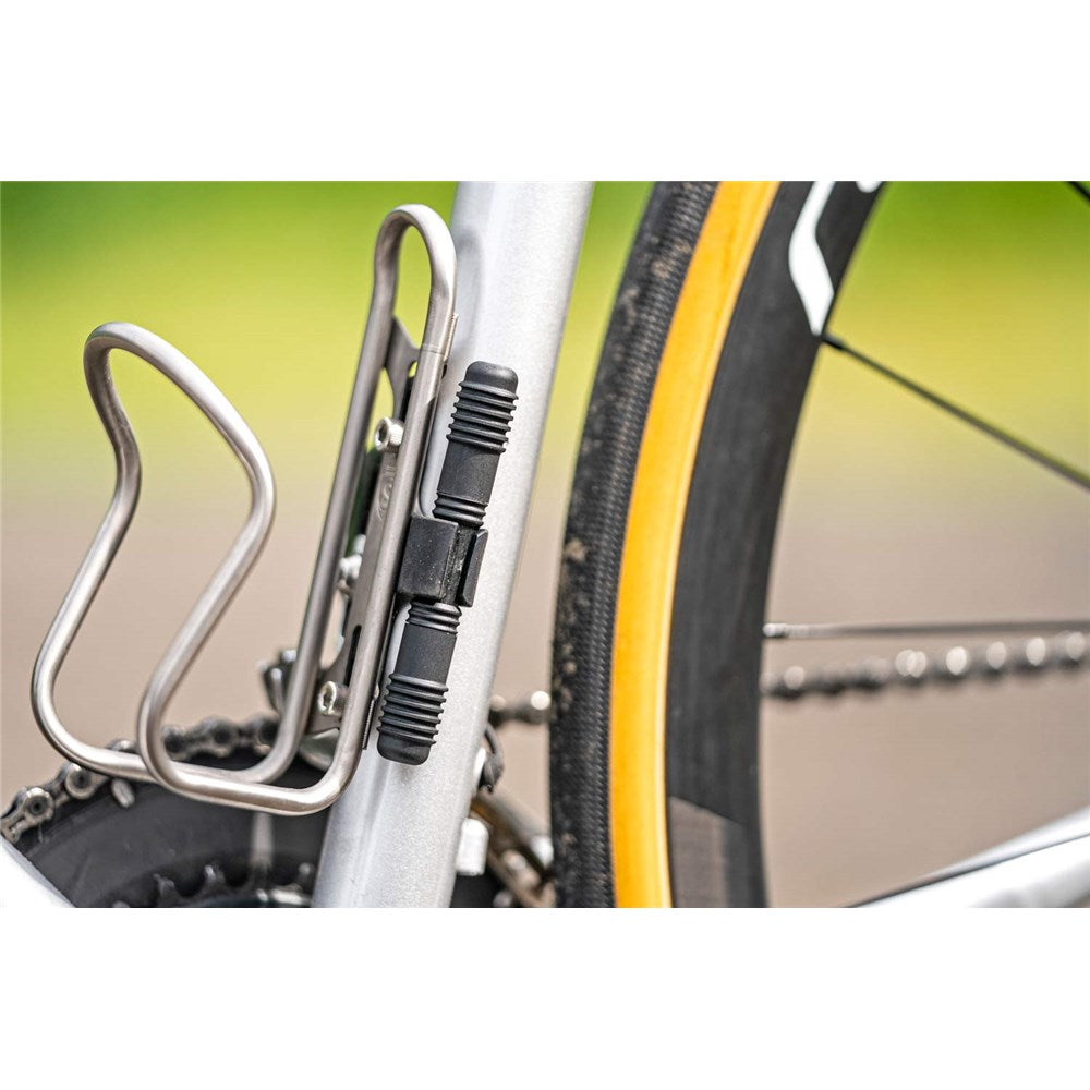 Dynaplug Carbon Racer MTB Tubeless Tyre Repair Kit – Matte Black
