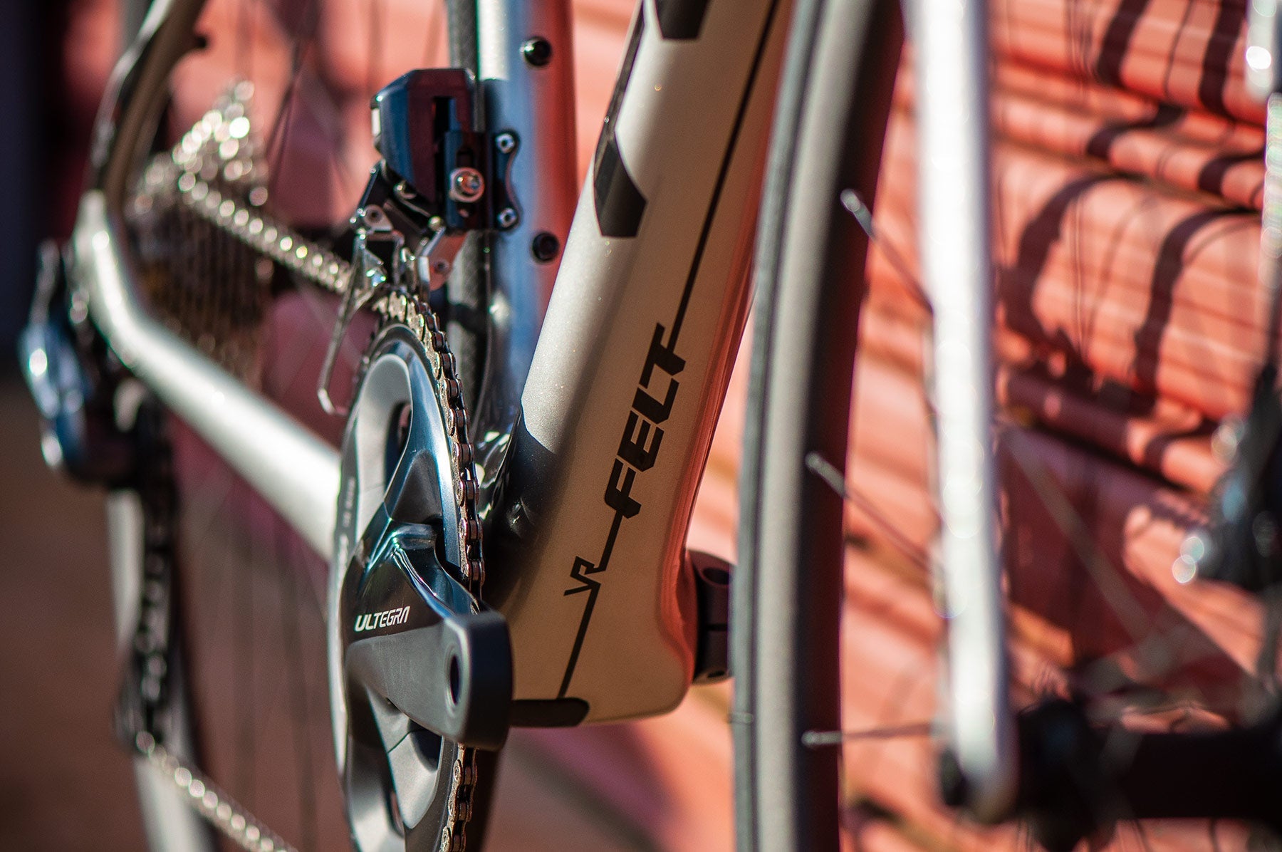 Felt Vr2 Road Endurance Bike 56CM - Silver Sparkle