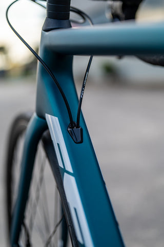 Felt FR Advanced 105 Road Bike 56CM - Matt Bay Blue/White