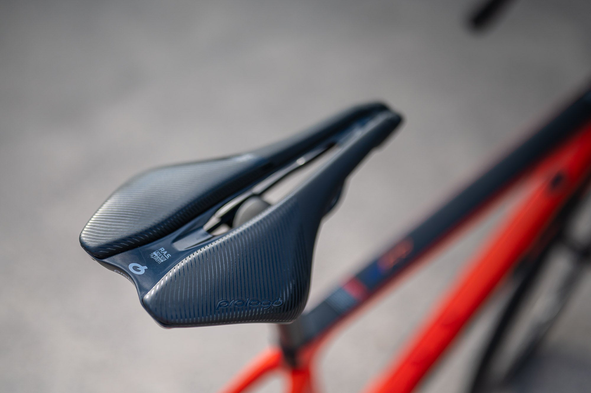 Felt FR Advanced 105 Di2 Road Bike 45CM - Fast Orange