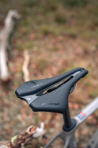 Felt Breed Advanced GRX610 Gravel Bike 56CM - Lava Smoke
