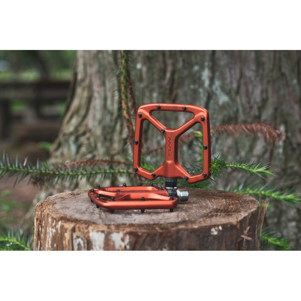 FUNN Python V2 Flat MTB Alloy Pedals - Orange
