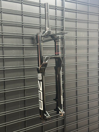 RockShox ZEB Ultimate 29SB 160mm CHARGER 3.1 RC2- Pre-Owned