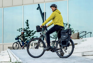 Ortlieb F8230 E-Glow Handlebar Bag - Black