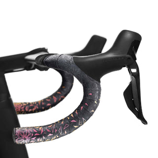 Supacaz Super Sticky Kush Star Fade Bar Tape With Black Star Plugz - Fire Refract