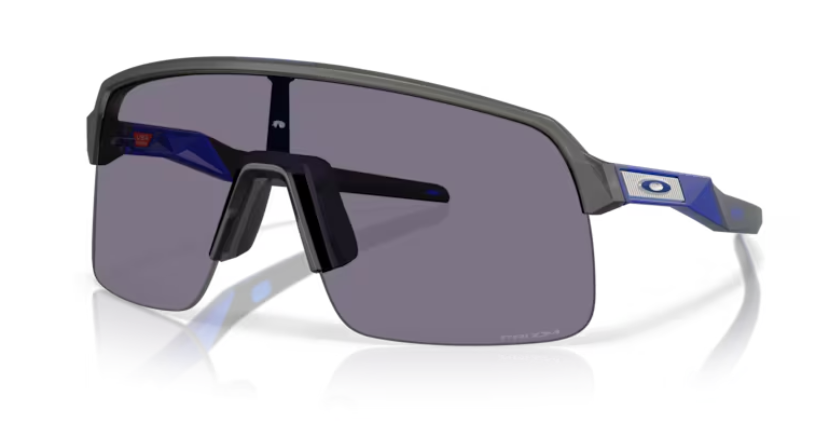 Oakley Sutro Lite