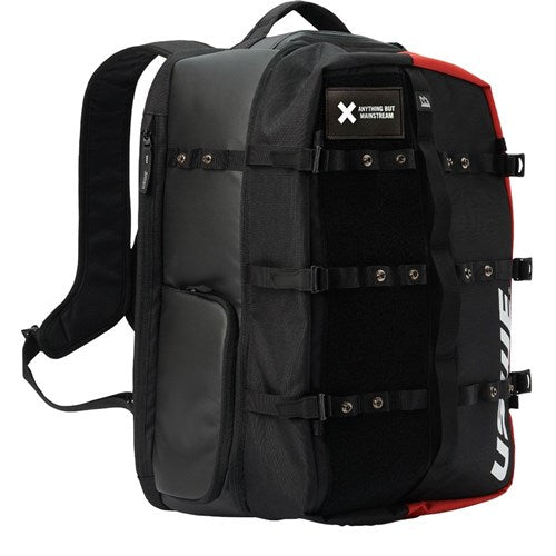 USWE Buddy 40.0L Athlete Gear Pack - Black/Red