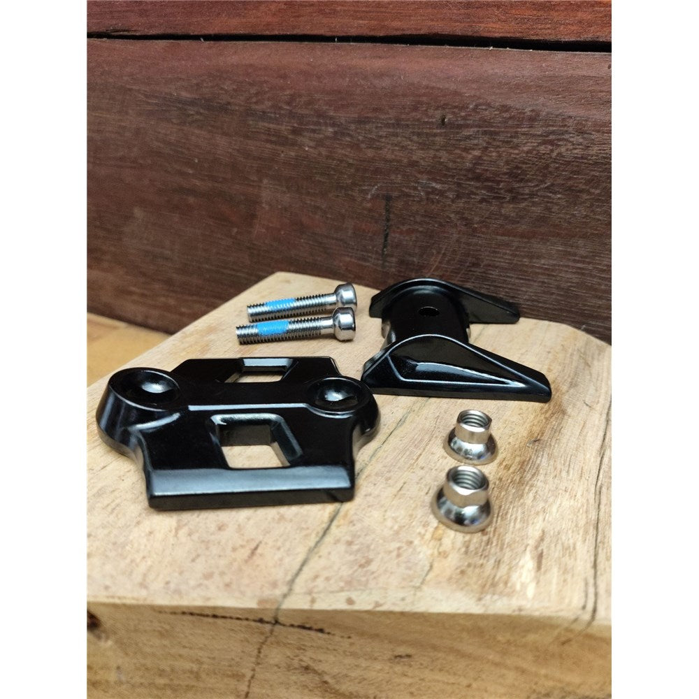 TranzX YSP23 Seatpost Clamp Kit - Black
