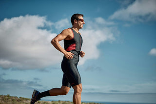 Zone3 Men's Activate Tri Shorts - Black/Red