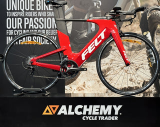 Felt IA 56cm 105 Red/White and Black