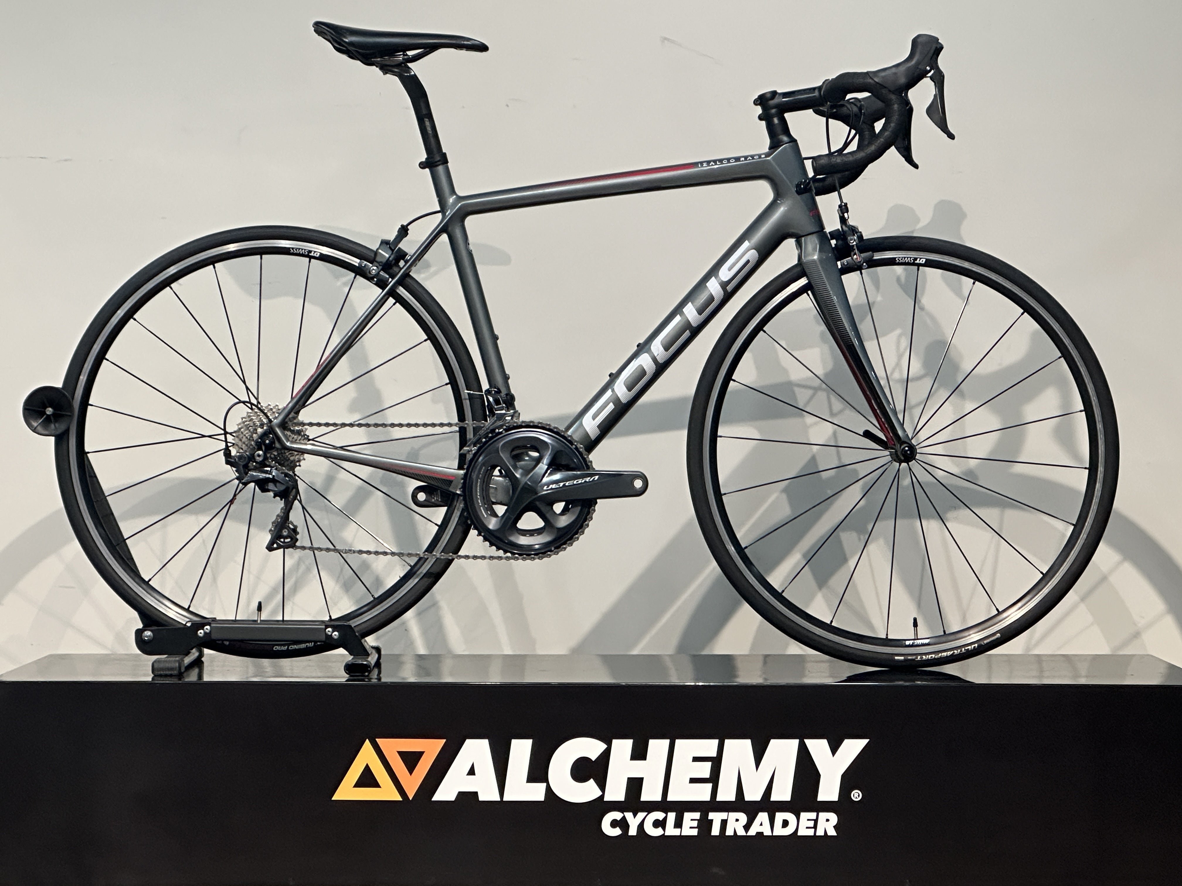 自転車本体 FOCUS IZALCO RACE 2018 SizeL FOCUS IZALCO RACE 2018 SizeL