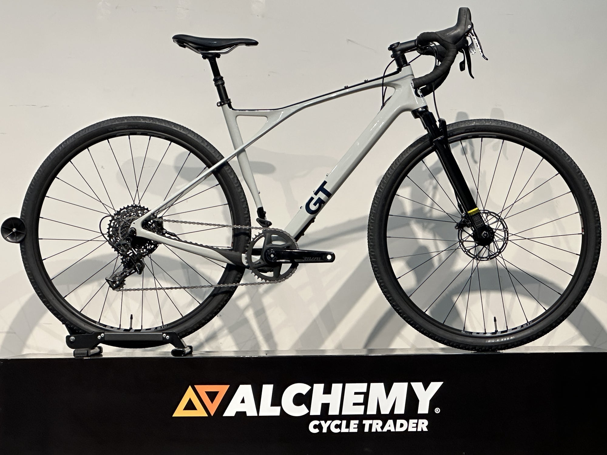 gt carbon gravel bike GT Grade Carbon X Medium 2024