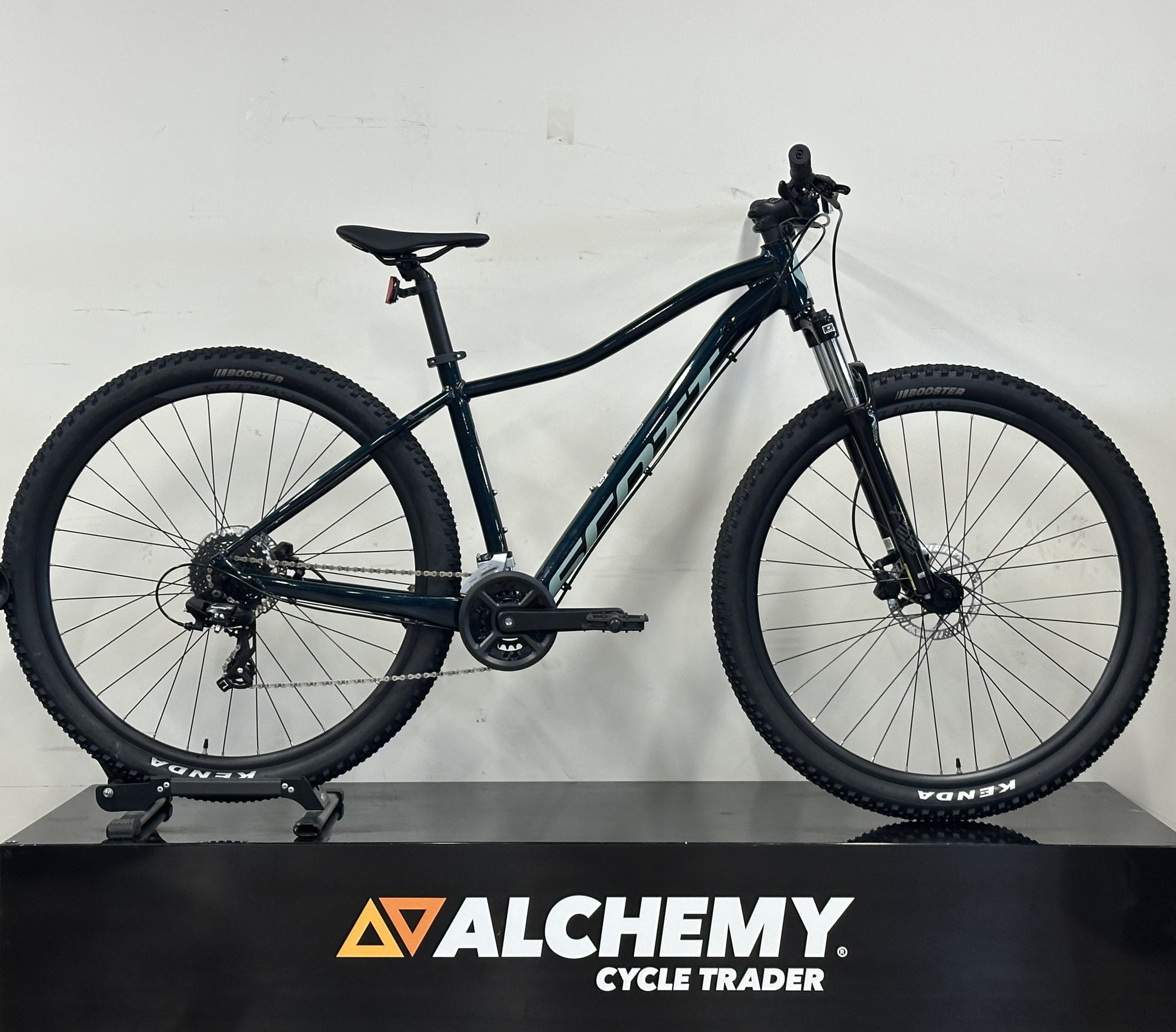 Scott Contessa Active 50 Medium  2022