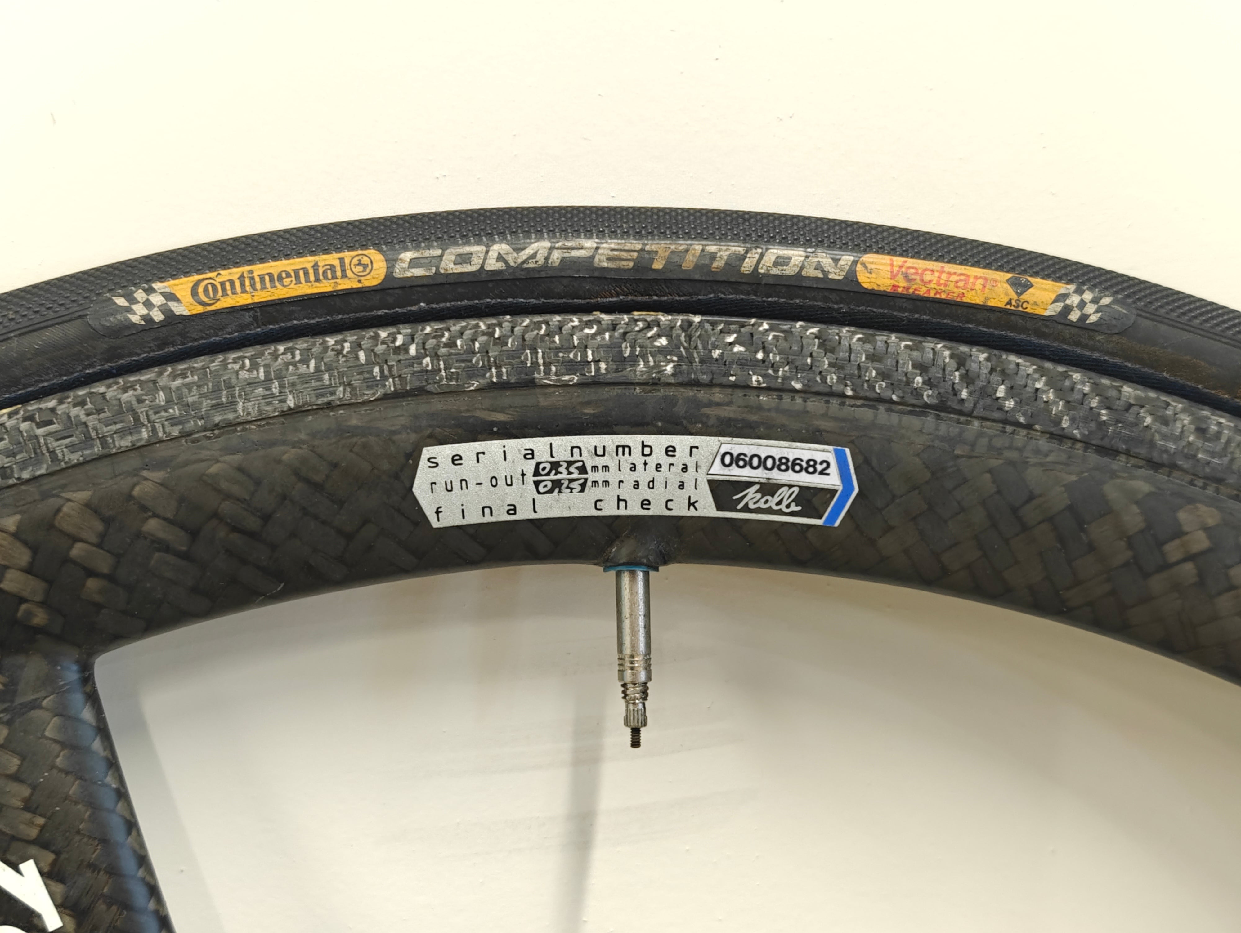 Xentis Mark 1 4 Spokes 700c 2012 - Alchemy Cycle Trader
