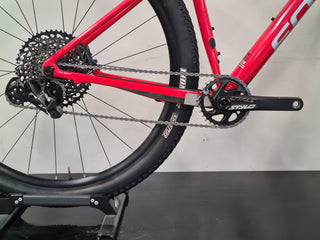 Focus Raven Carbon Medium  2018